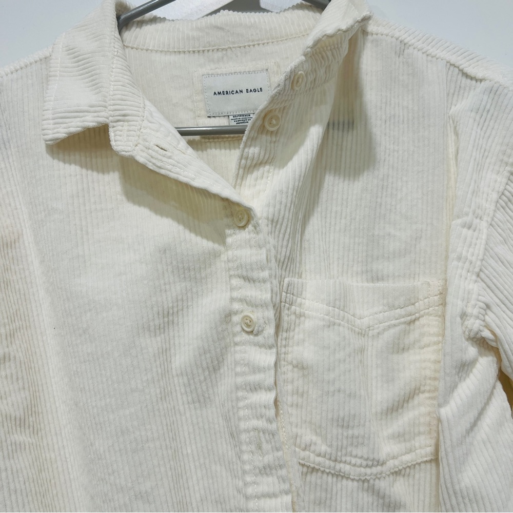 Button up top - Picture 2 of 2